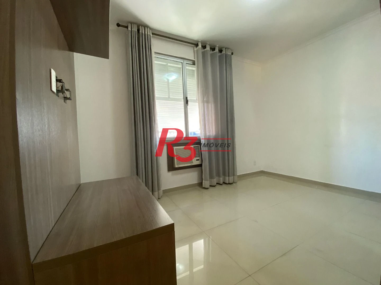 Apartamento com 2 dormitórios à venda, 95 m² por R$ 715.000,00 - Boqueirão - Santos/SP