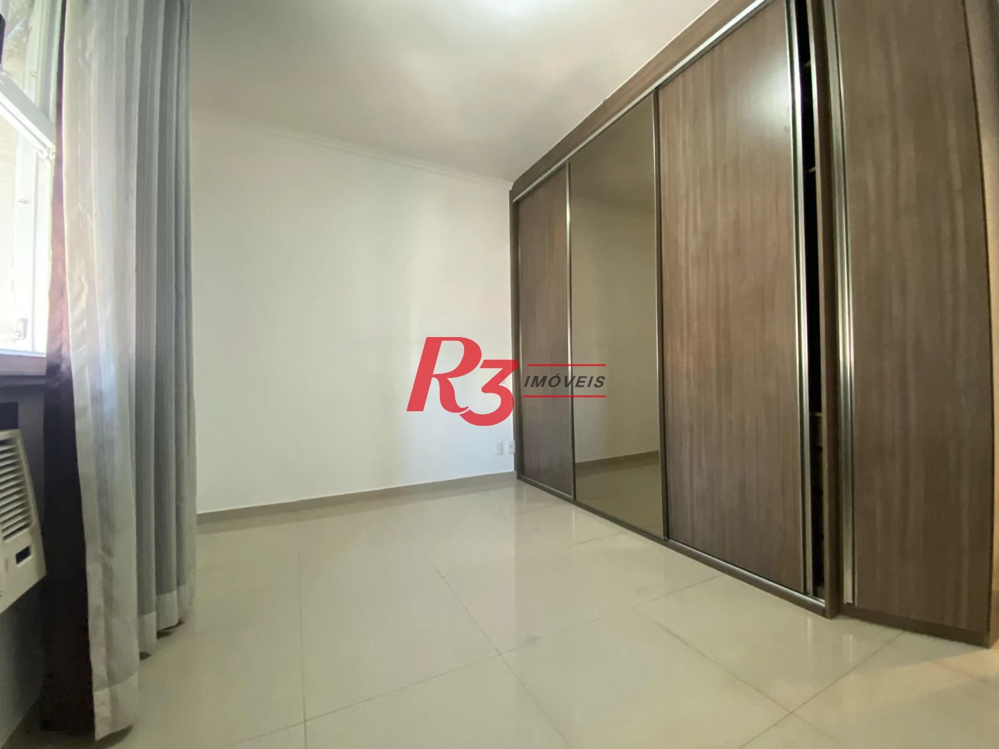 Apartamento com 2 dormitórios à venda, 95 m² por R$ 715.000,00 - Boqueirão - Santos/SP
