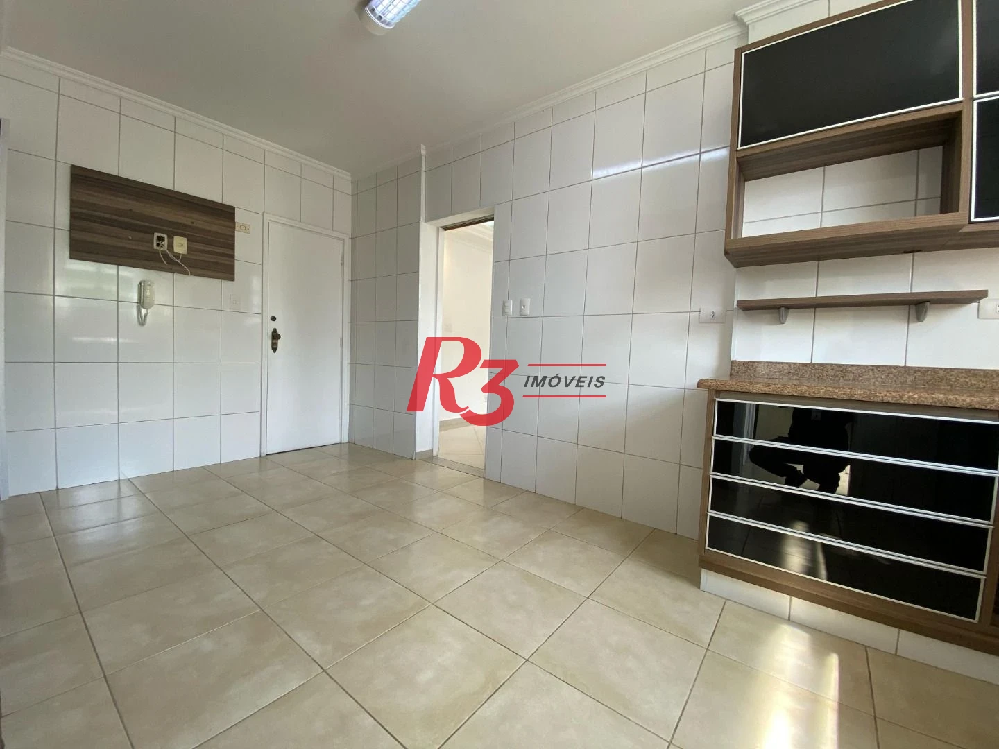 Apartamento com 2 dormitórios à venda, 95 m² por R$ 715.000,00 - Boqueirão - Santos/SP