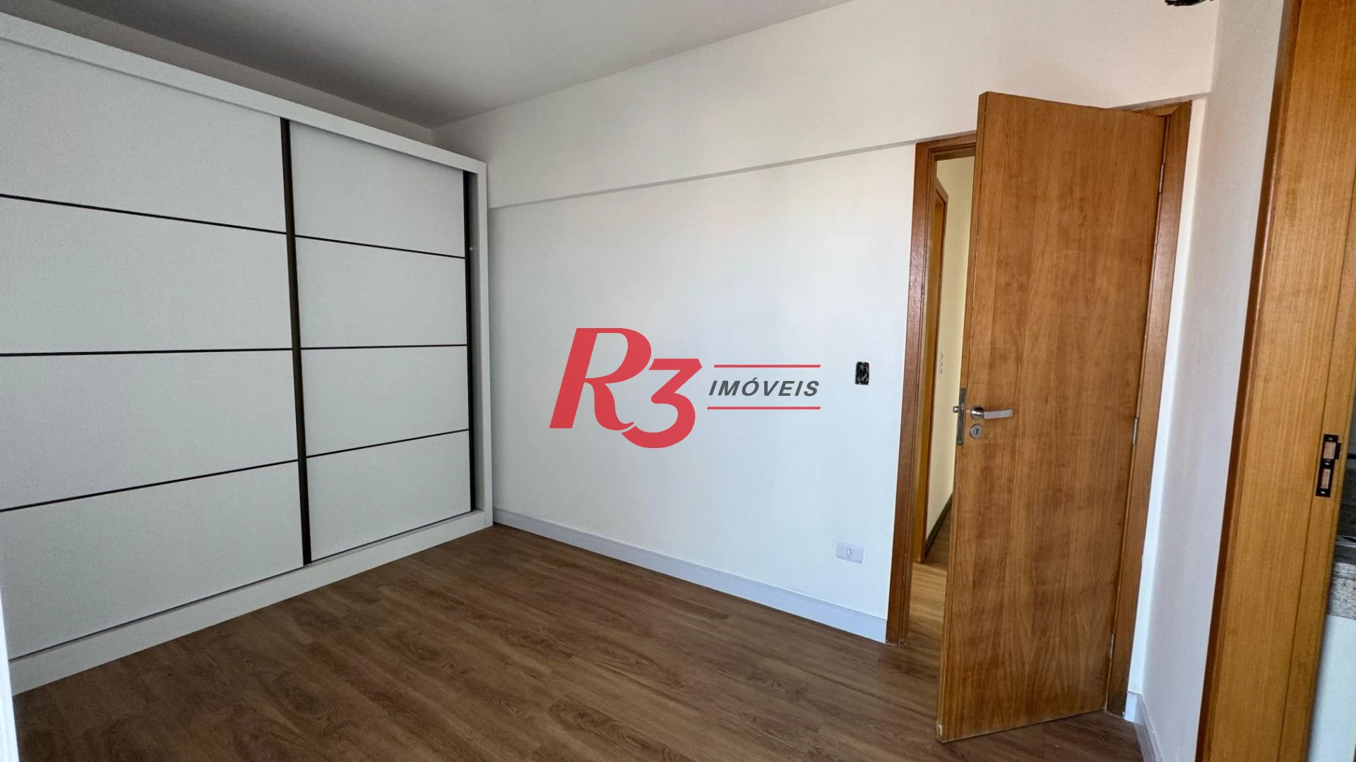 Apartamento com 2 dormitórios para alugar, 65 m² por R$ 4.000,00/mês - Macuco - Santos/SP