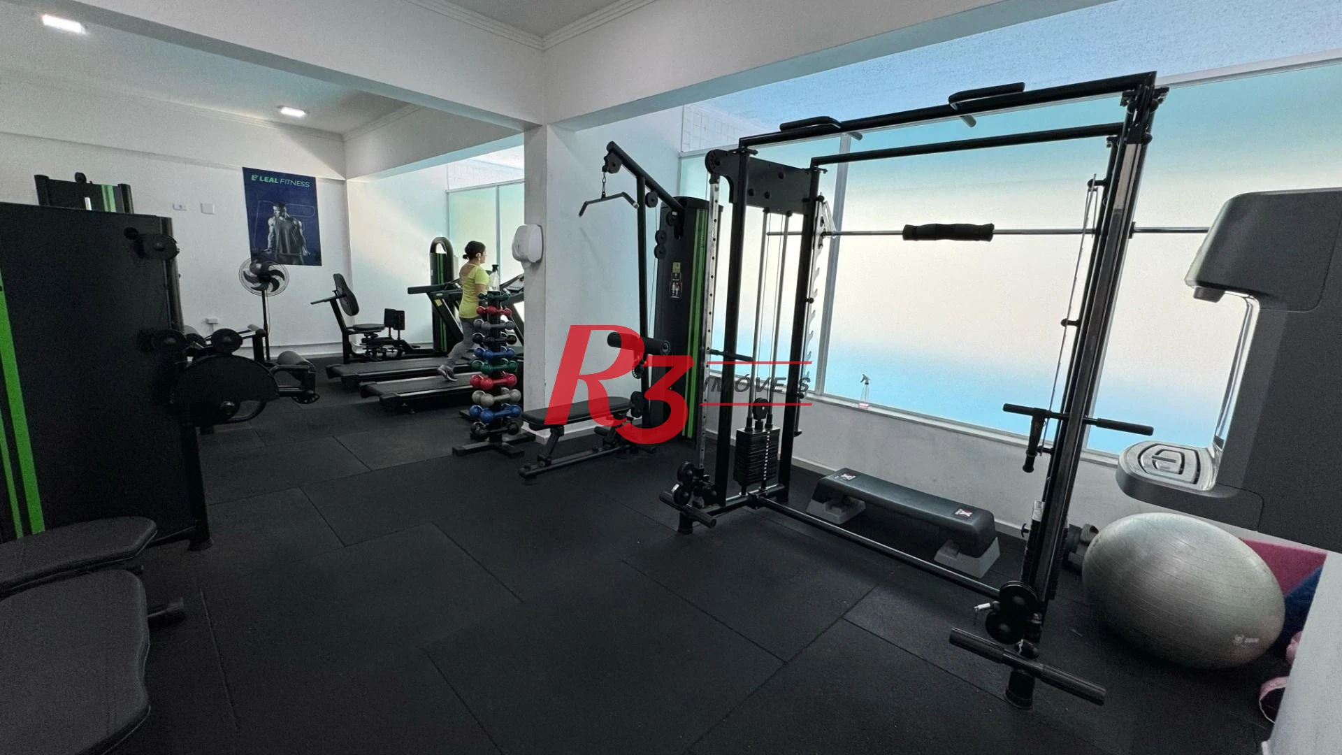 Apartamento com 2 dormitórios para alugar, 65 m² por R$ 4.000,00/mês - Macuco - Santos/SP
