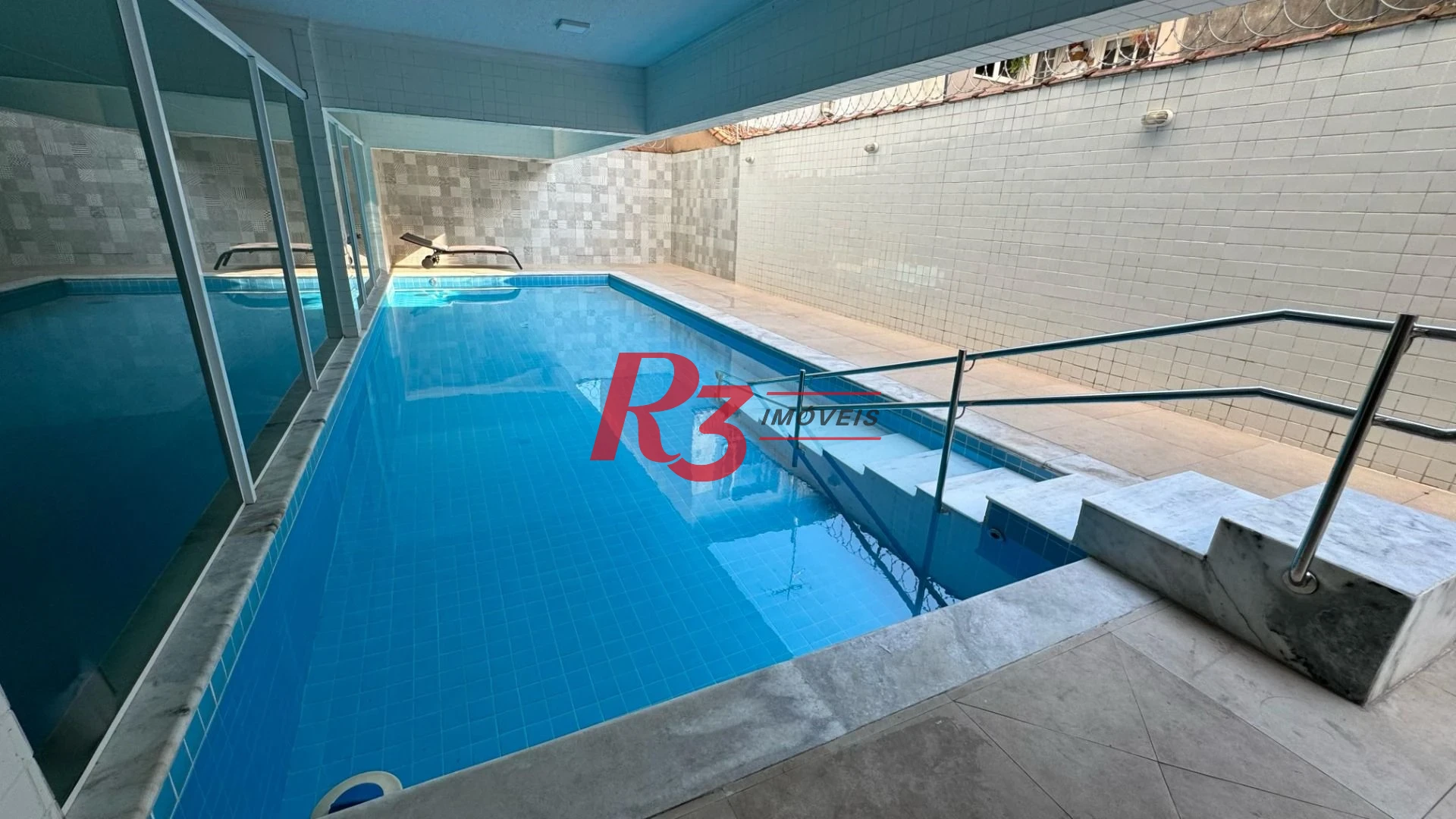Apartamento com 2 dormitórios para alugar, 65 m² por R$ 4.000,00/mês - Macuco - Santos/SP