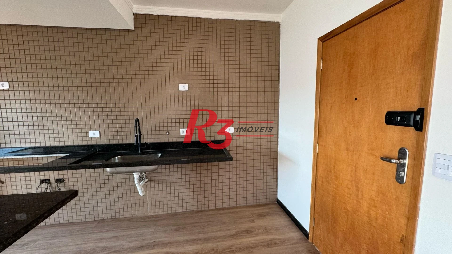 Apartamento com 2 dormitórios para alugar, 65 m² por R$ 4.000,00/mês - Macuco - Santos/SP