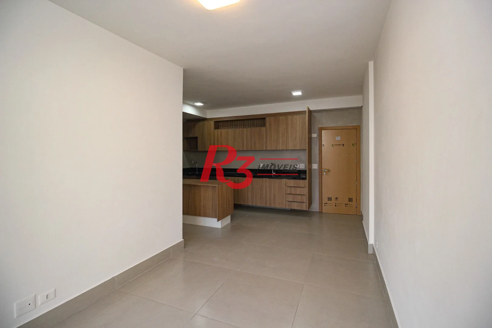 Apartamento com 2 dormitórios à venda, 75 m² por R$ 950.000,00 - José Menino - Santos/SP