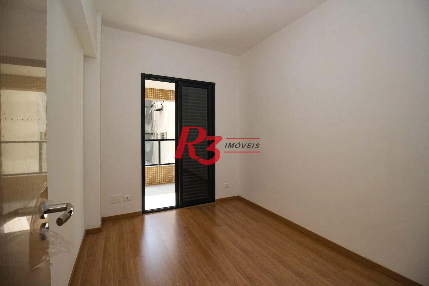 Apartamento com 2 dormitórios à venda, 75 m² por R$ 980.000,00 - José Menino - Santos/SP