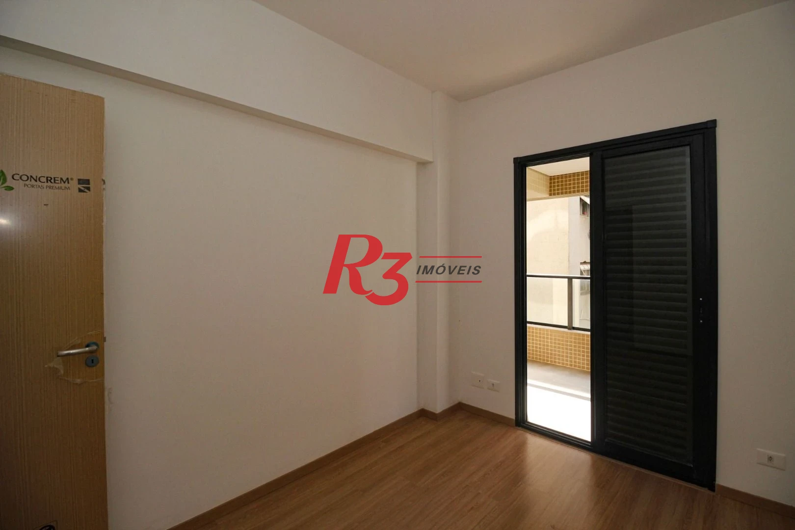 Apartamento com 2 dormitórios à venda, 75 m² por R$ 980.000,00 - José Menino - Santos/SP