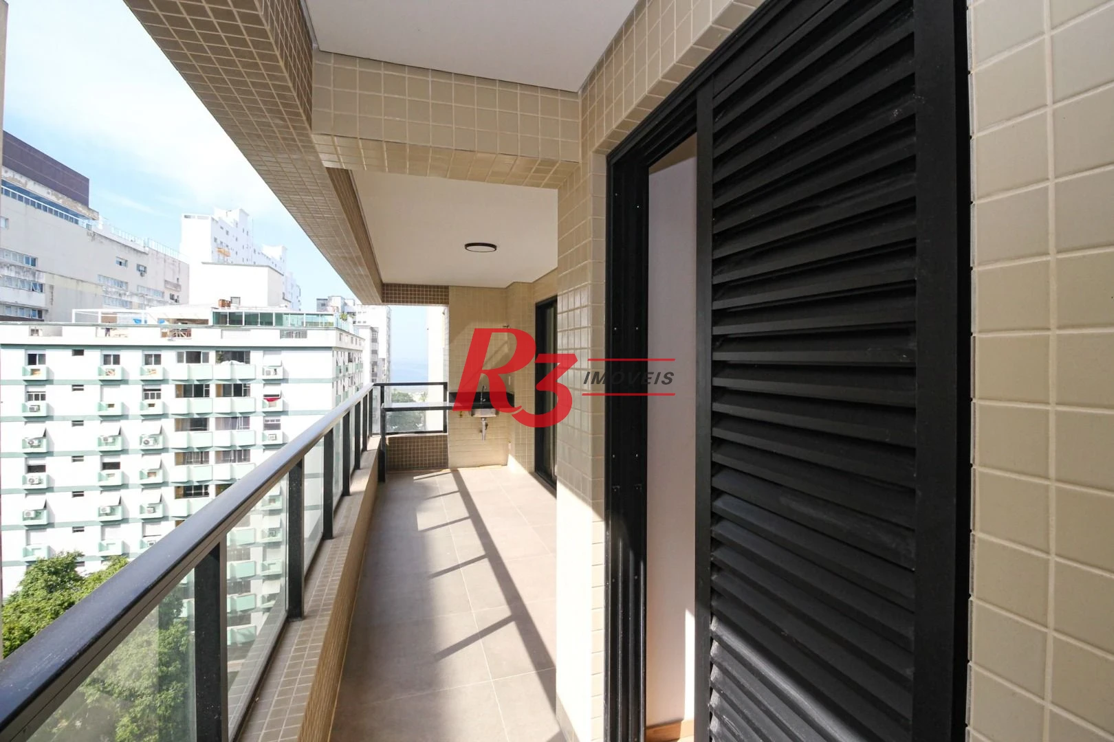 Apartamento com 2 dormitórios à venda, 75 m² por R$ 980.000,00 - José Menino - Santos/SP