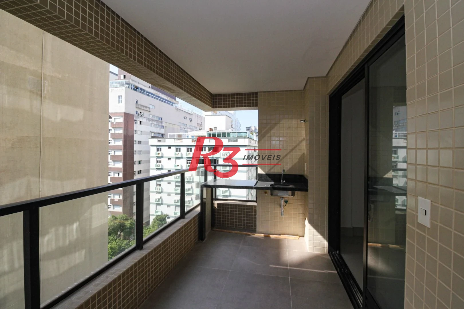 Apartamento com 2 dormitórios à venda, 75 m² por R$ 980.000,00 - José Menino - Santos/SP