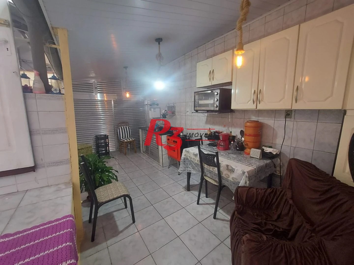 Apartamento com 2 dormitórios à venda, 60 m² por R$ 300.000,00 - Vila Matias - Santos/SP