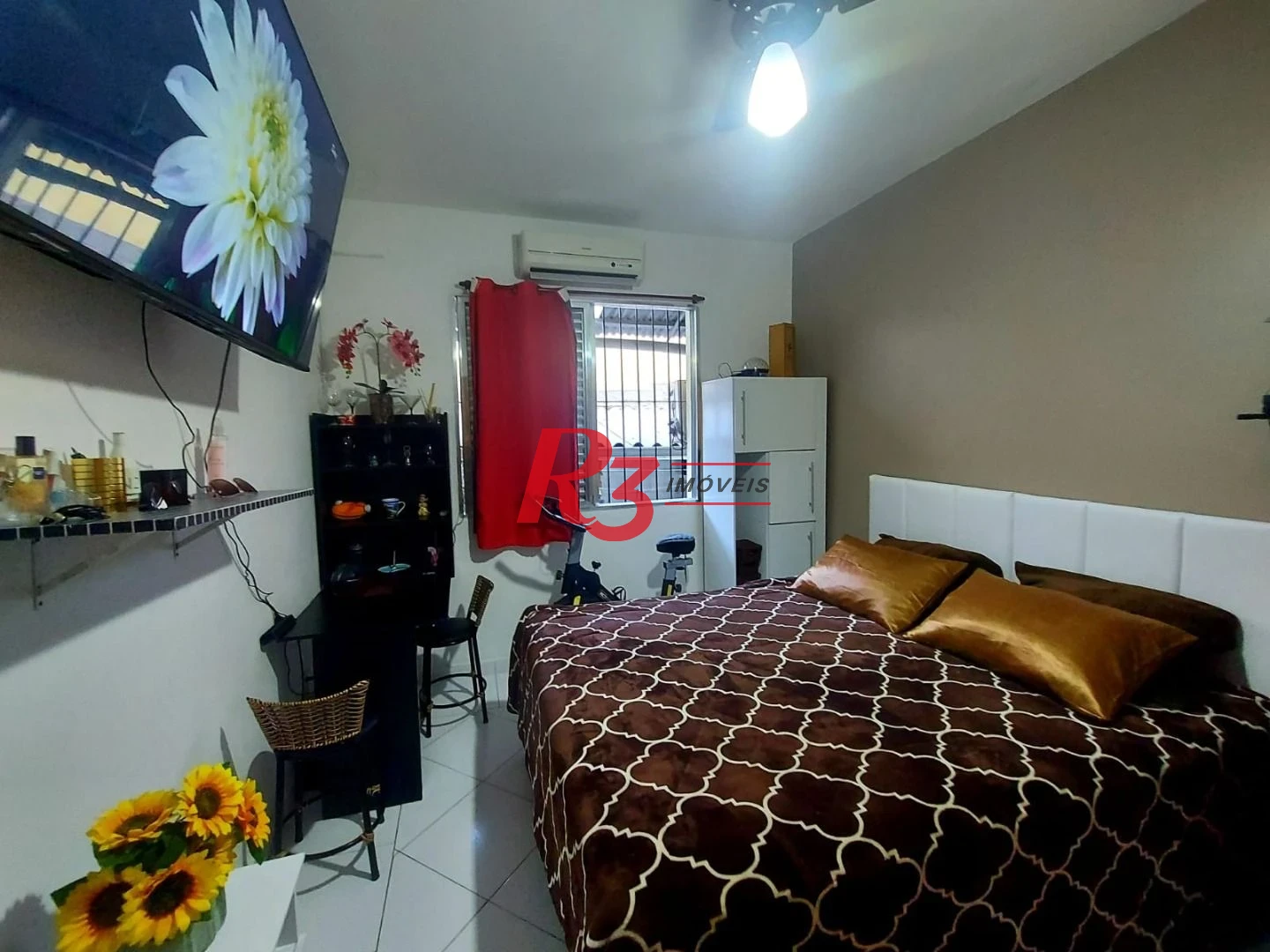 Apartamento com 2 dormitórios à venda, 60 m² por R$ 300.000,00 - Vila Matias - Santos/SP