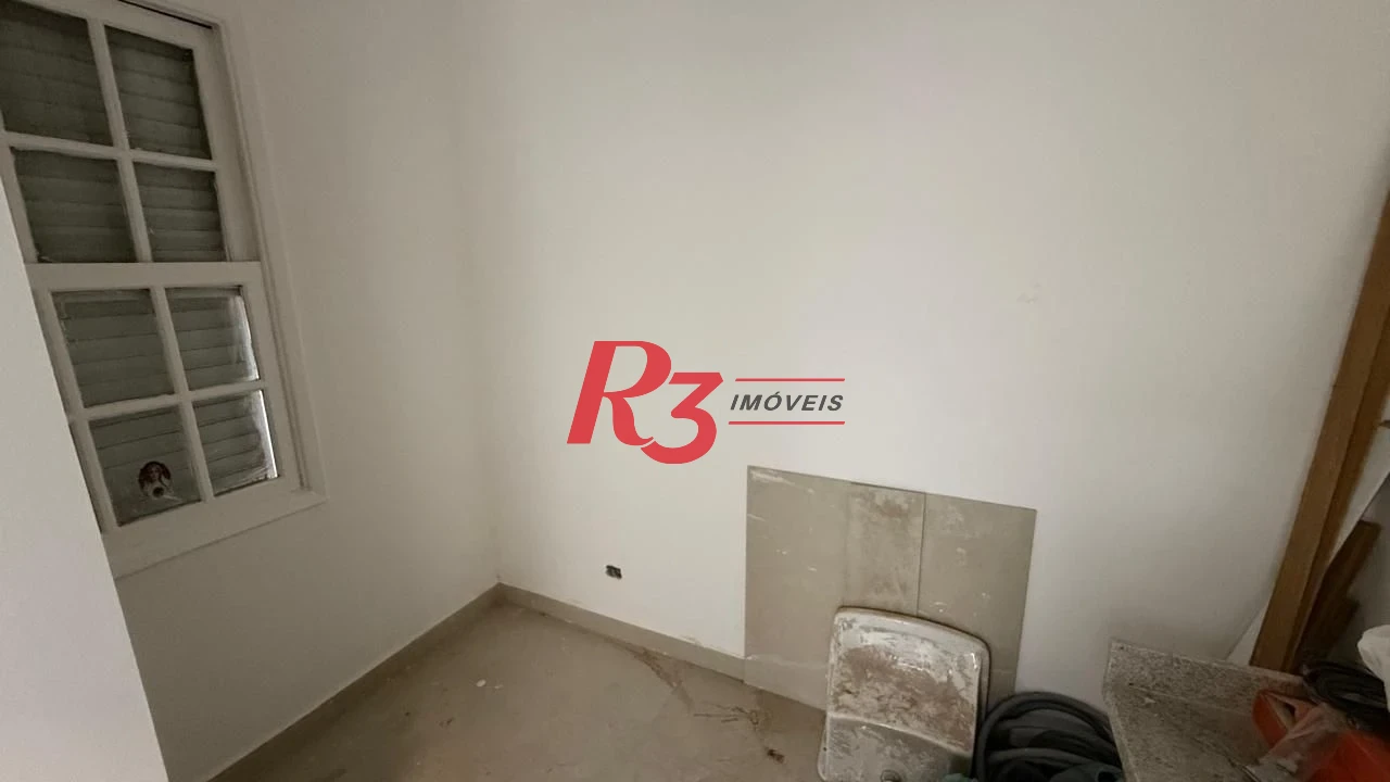 Apartamento com 2 dormitórios à venda, 90 m² por R$ 820.000,00 - Boqueirão - Santos/SP