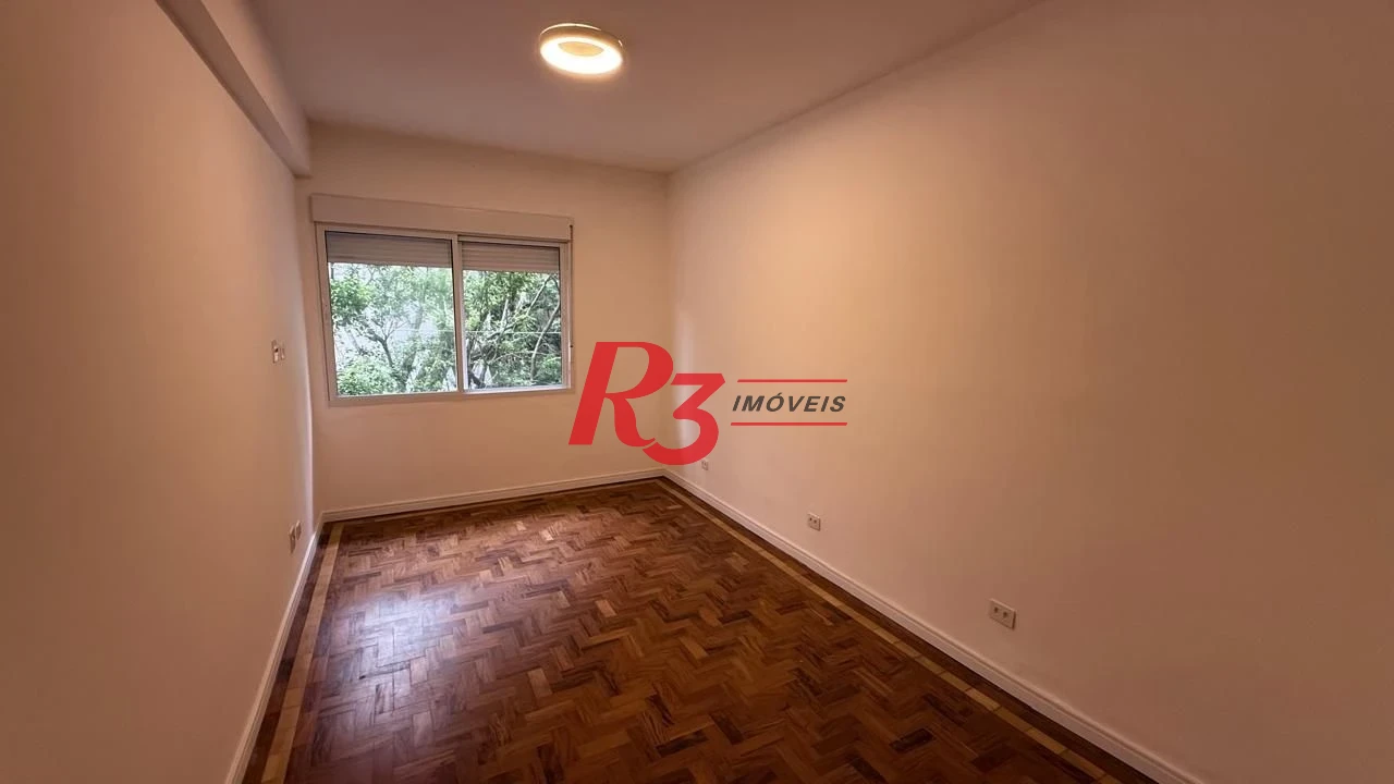 Apartamento com 2 dormitórios à venda, 90 m² por R$ 820.000,00 - Boqueirão - Santos/SP