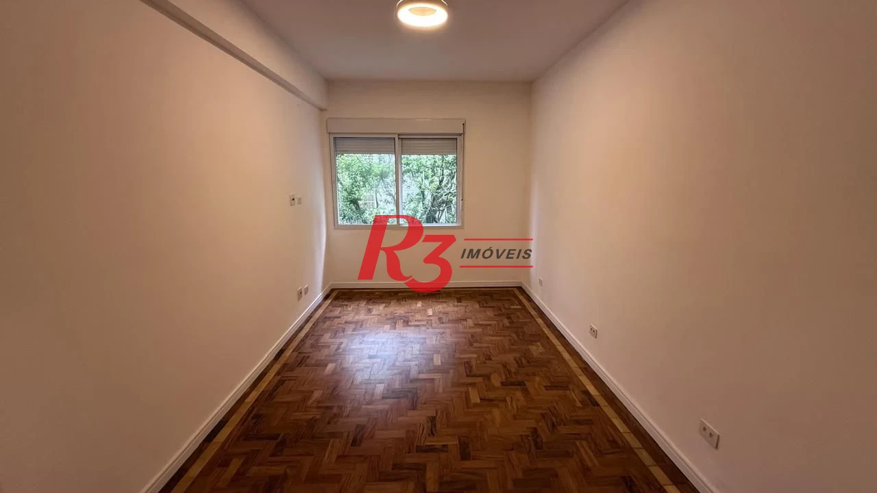 Apartamento com 2 dormitórios à venda, 90 m² por R$ 820.000,00 - Boqueirão - Santos/SP