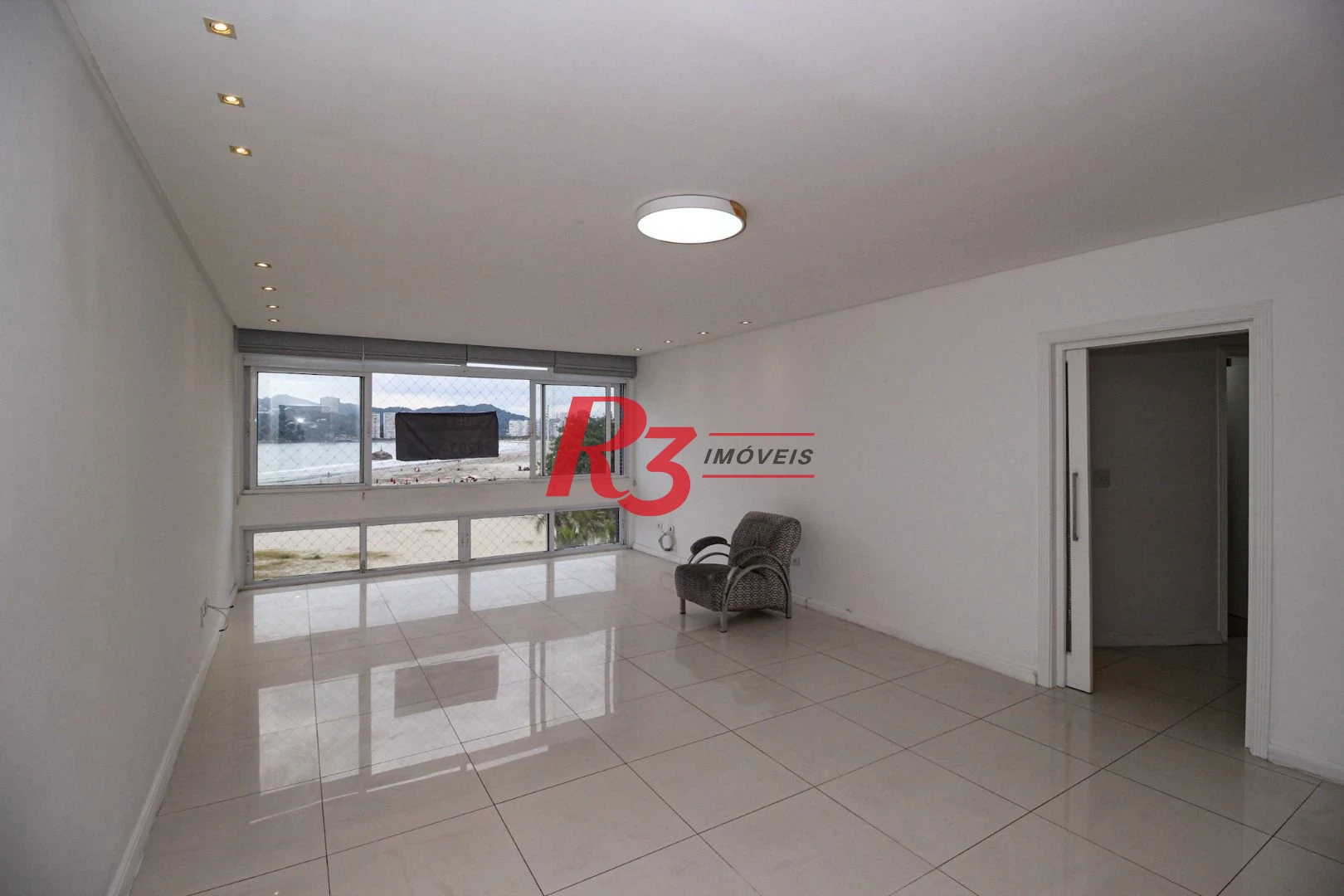 Apartamento com 3 dormitórios à venda, 179 m² por R$ 1.300.000,00 - José Menino - Santos/SP