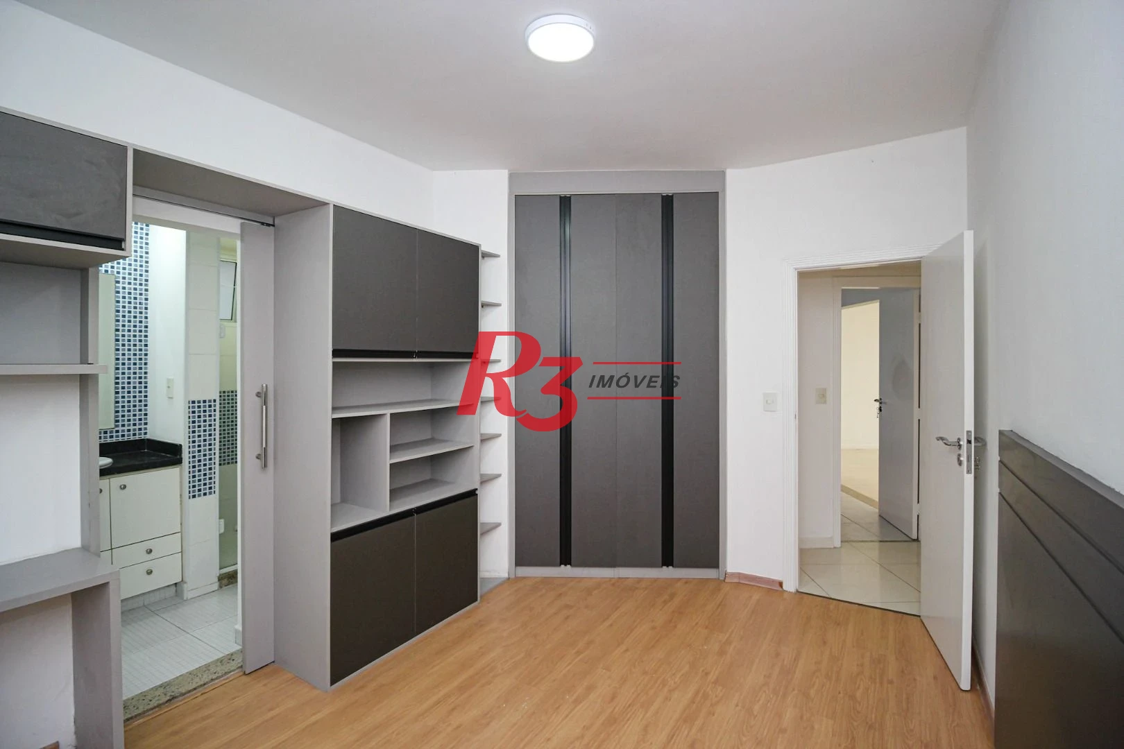 Apartamento com 3 dormitórios à venda, 179 m² por R$ 1.300.000,00 - José Menino - Santos/SP