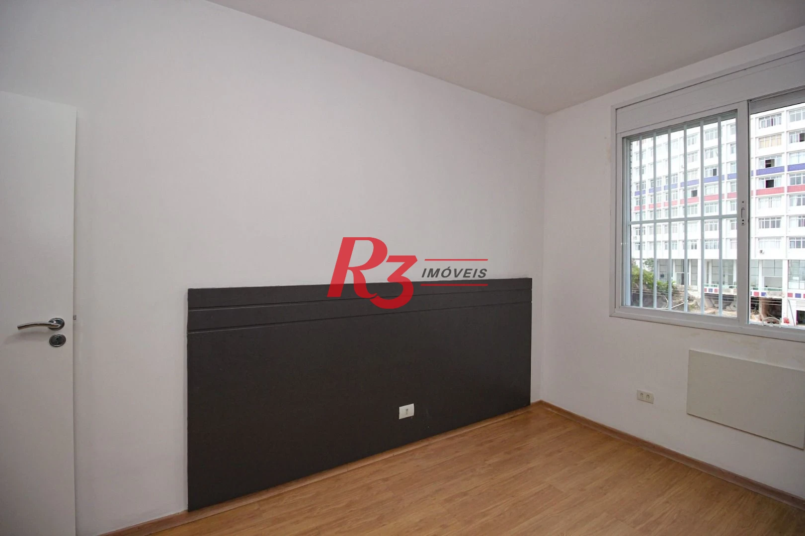 Apartamento com 3 dormitórios à venda, 179 m² por R$ 1.300.000,00 - José Menino - Santos/SP