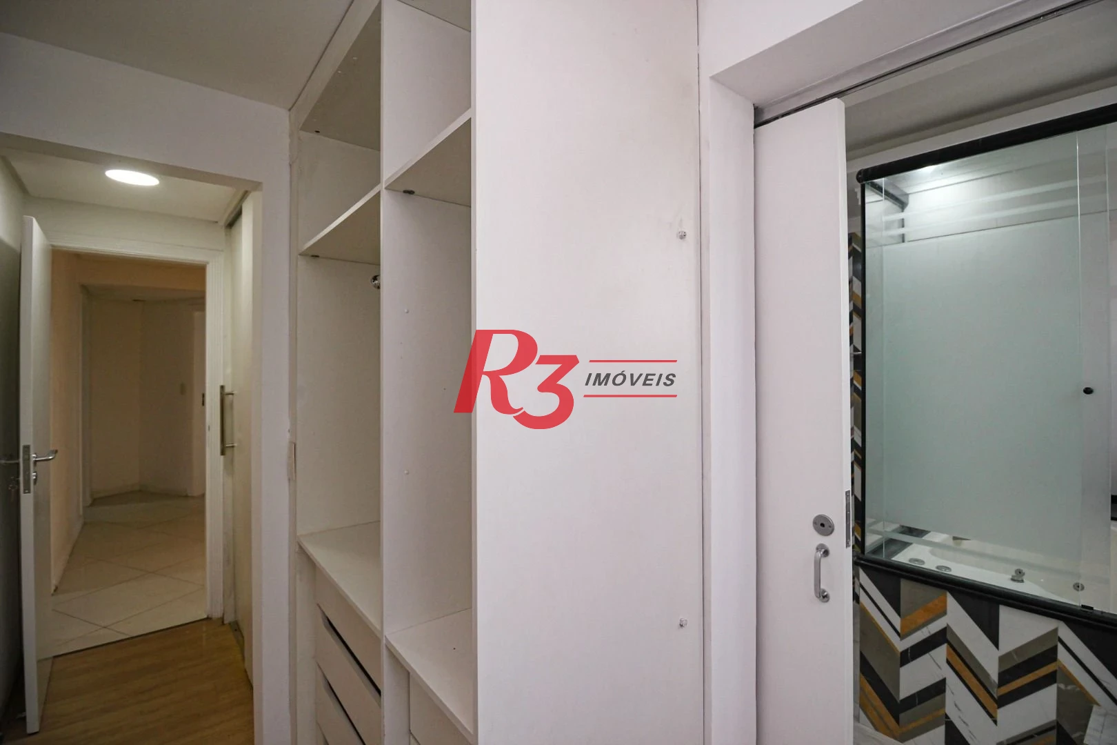 Apartamento com 3 dormitórios à venda, 179 m² por R$ 1.300.000,00 - José Menino - Santos/SP