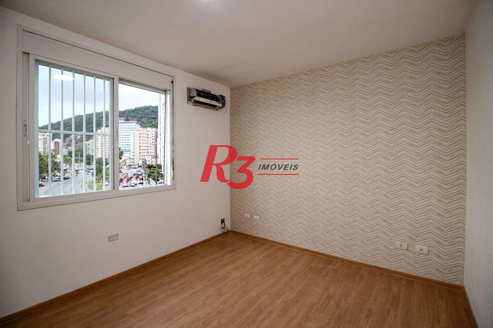 Apartamento com 3 dormitórios à venda, 179 m² por R$ 1.300.000,00 - José Menino - Santos/SP