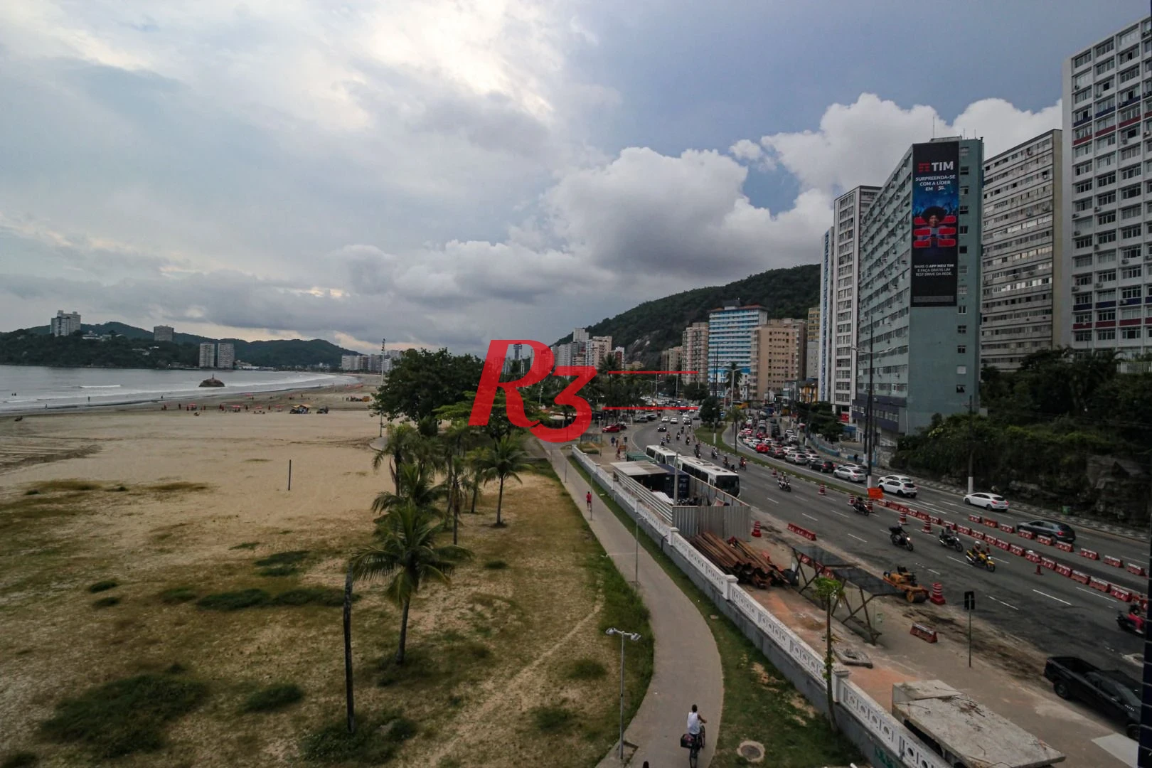 Apartamento com 3 dormitórios à venda, 179 m² por R$ 1.300.000,00 - José Menino - Santos/SP