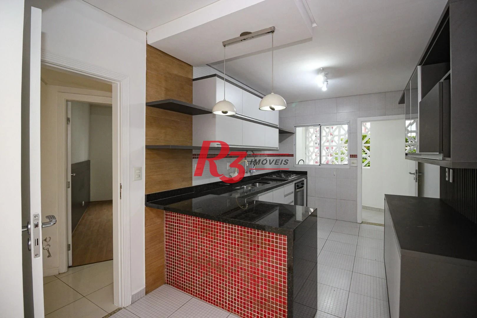Apartamento com 3 dormitórios à venda, 179 m² por R$ 1.300.000,00 - José Menino - Santos/SP