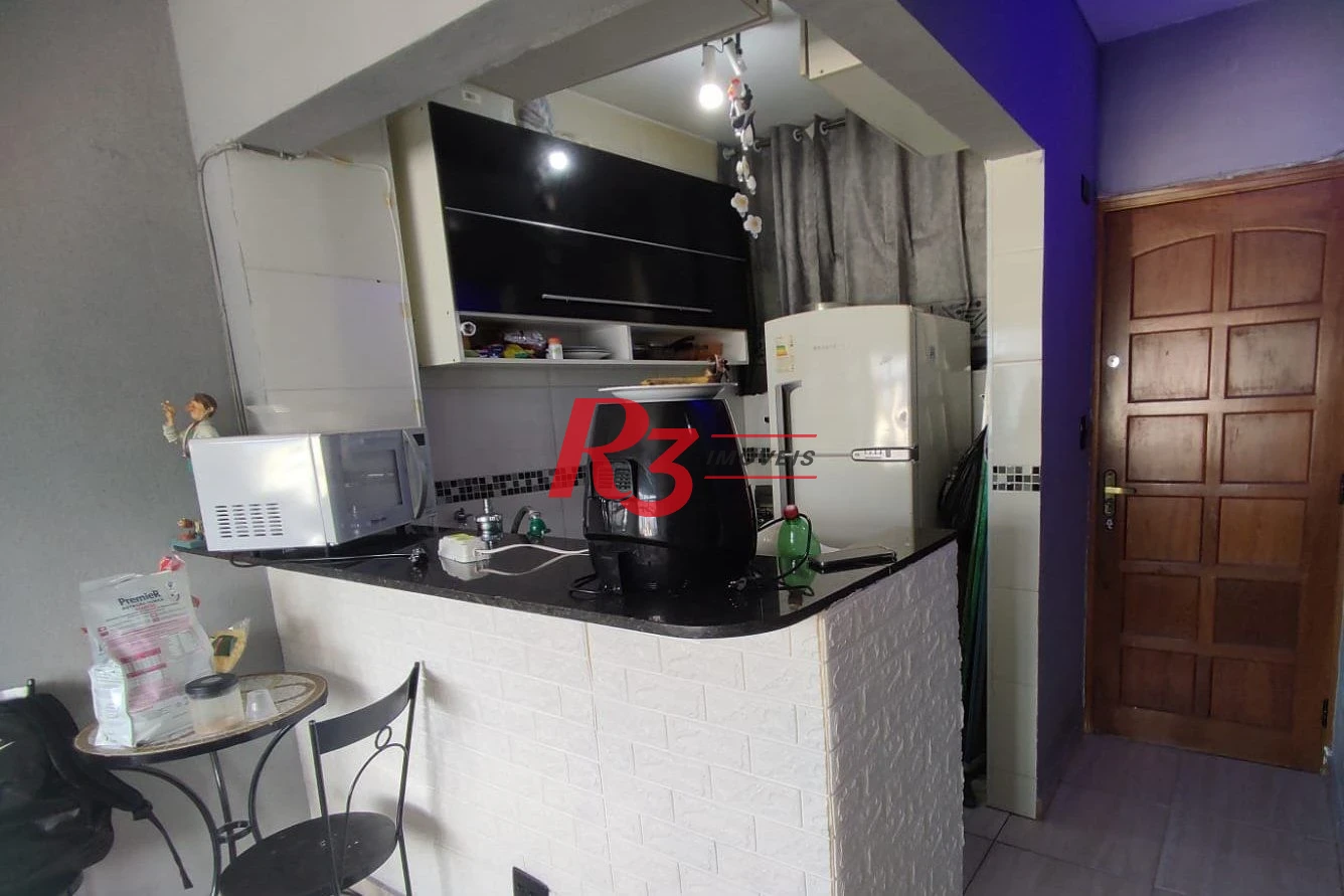 Apartamento com 1 dormitório à venda, 35 m² por R$ 299.999,00 - Ilha Porchat - São Vicente/SP