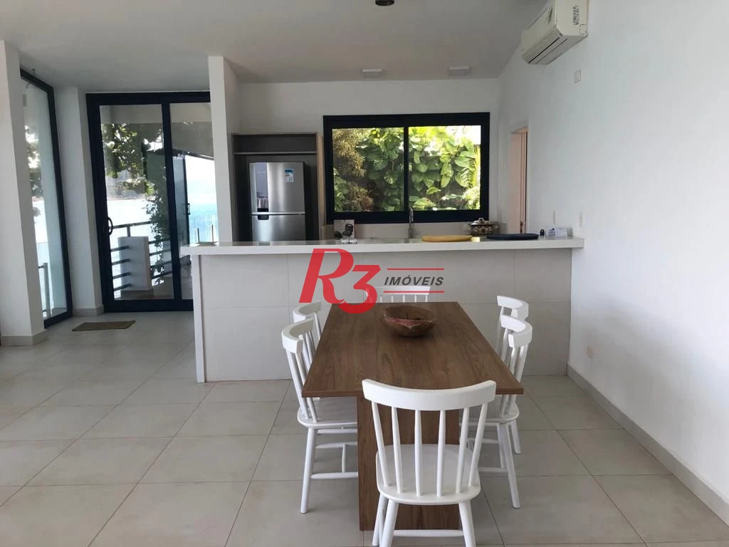 Casa com 4 dormitórios, 289 m² - venda por R$ 3.500.000 ou aluguel por R$ 13.900/mês - Loteamento João Batista Julião - Guarujá/SP