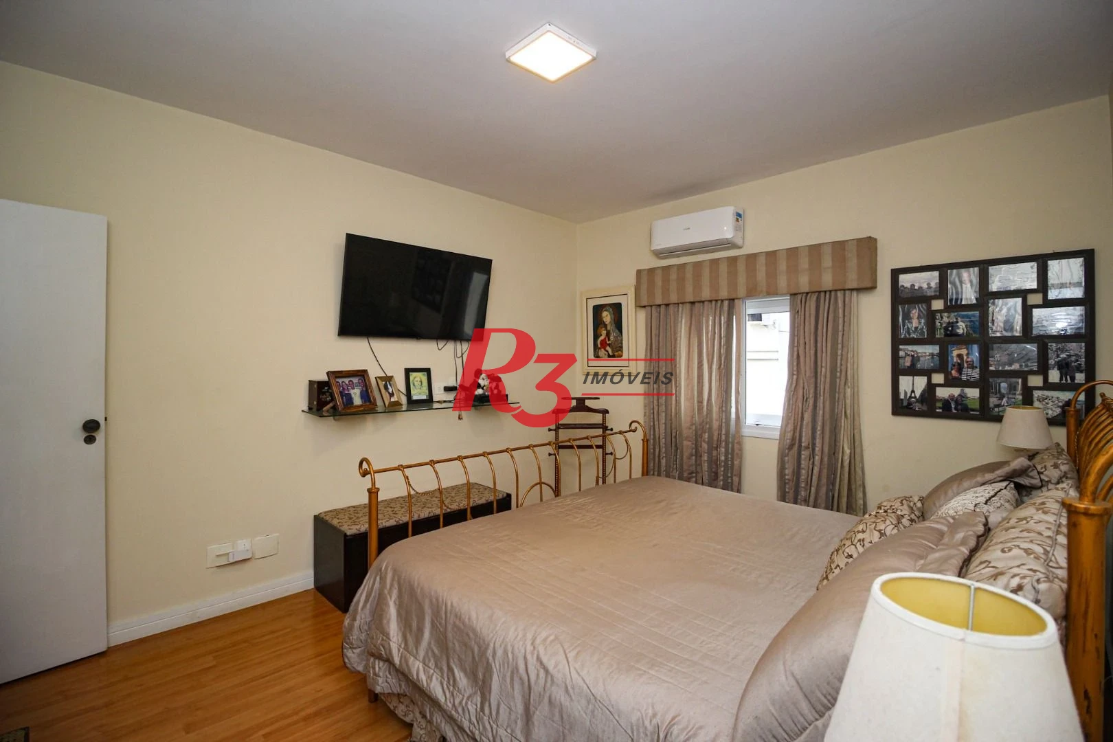 Apartamento com 4 dormitórios à venda, 335 m² por R$ 1.840.000,00 - Boqueirão - Santos/SP