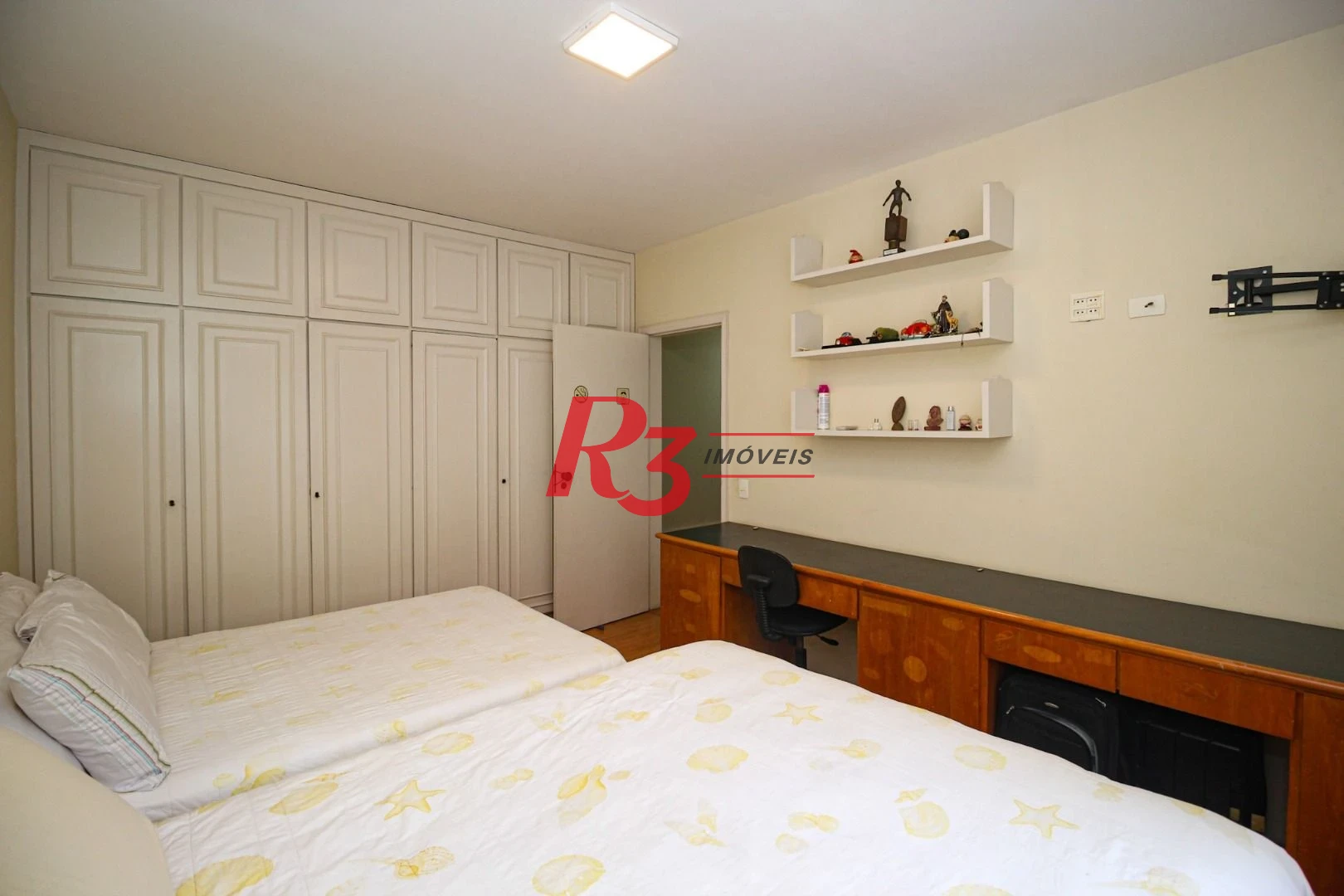 Apartamento com 4 dormitórios à venda, 335 m² por R$ 1.840.000,00 - Boqueirão - Santos/SP