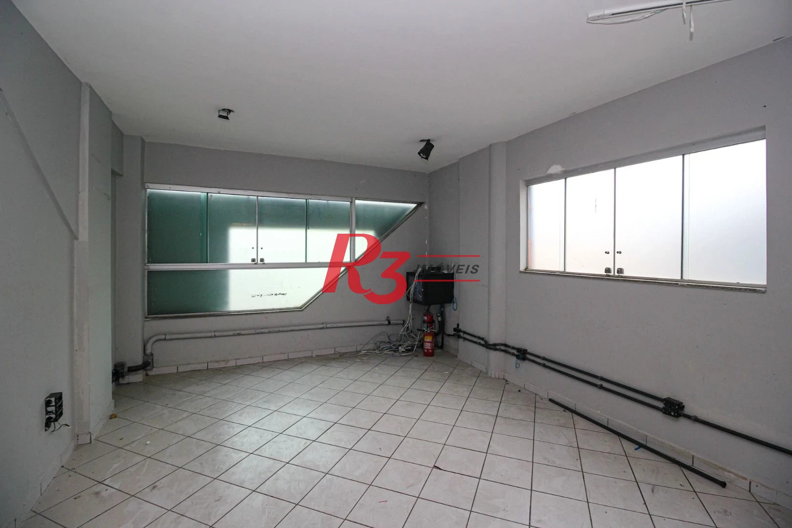 Prédio para alugar, 746 m² por R$ 30.000,02/mês - Boqueirão - Santos/SP