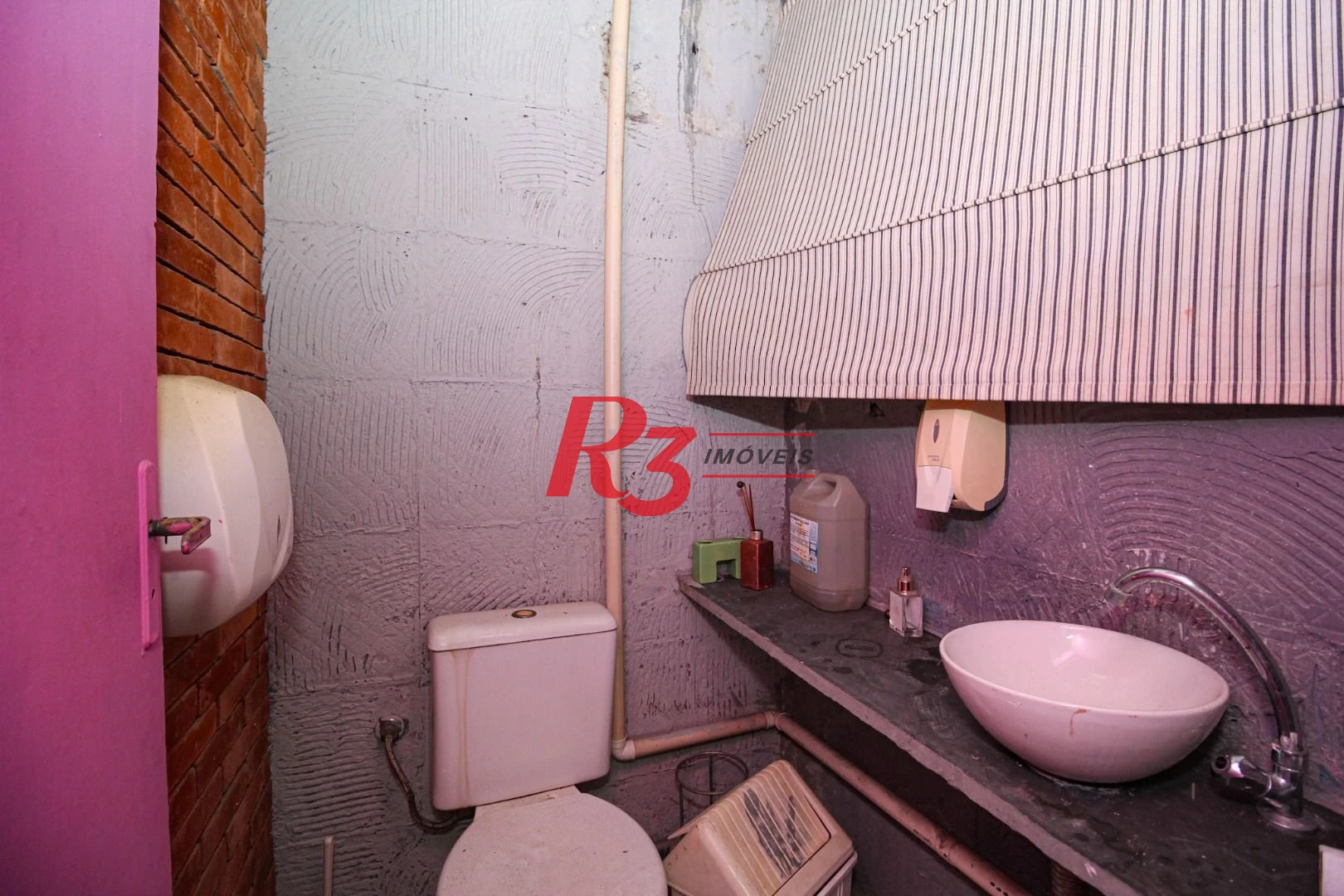 Prédio para alugar, 746 m² por R$ 30.000,02/mês - Boqueirão - Santos/SP
