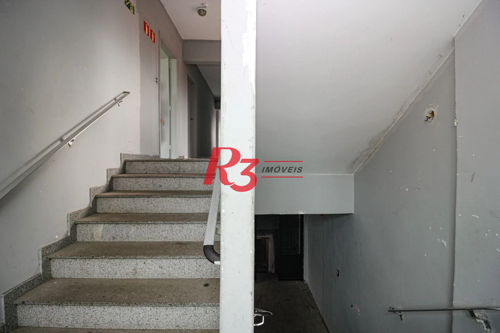 Prédio para alugar, 746 m² por R$ 30.000,02/mês - Boqueirão - Santos/SP