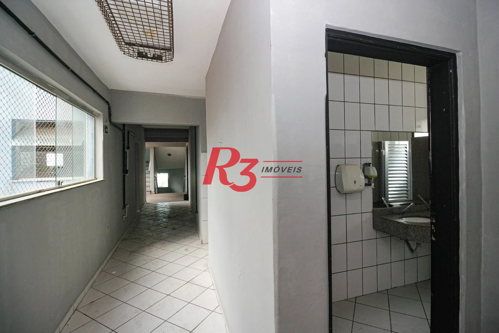 Prédio para alugar, 746 m² por R$ 30.000,02/mês - Boqueirão - Santos/SP