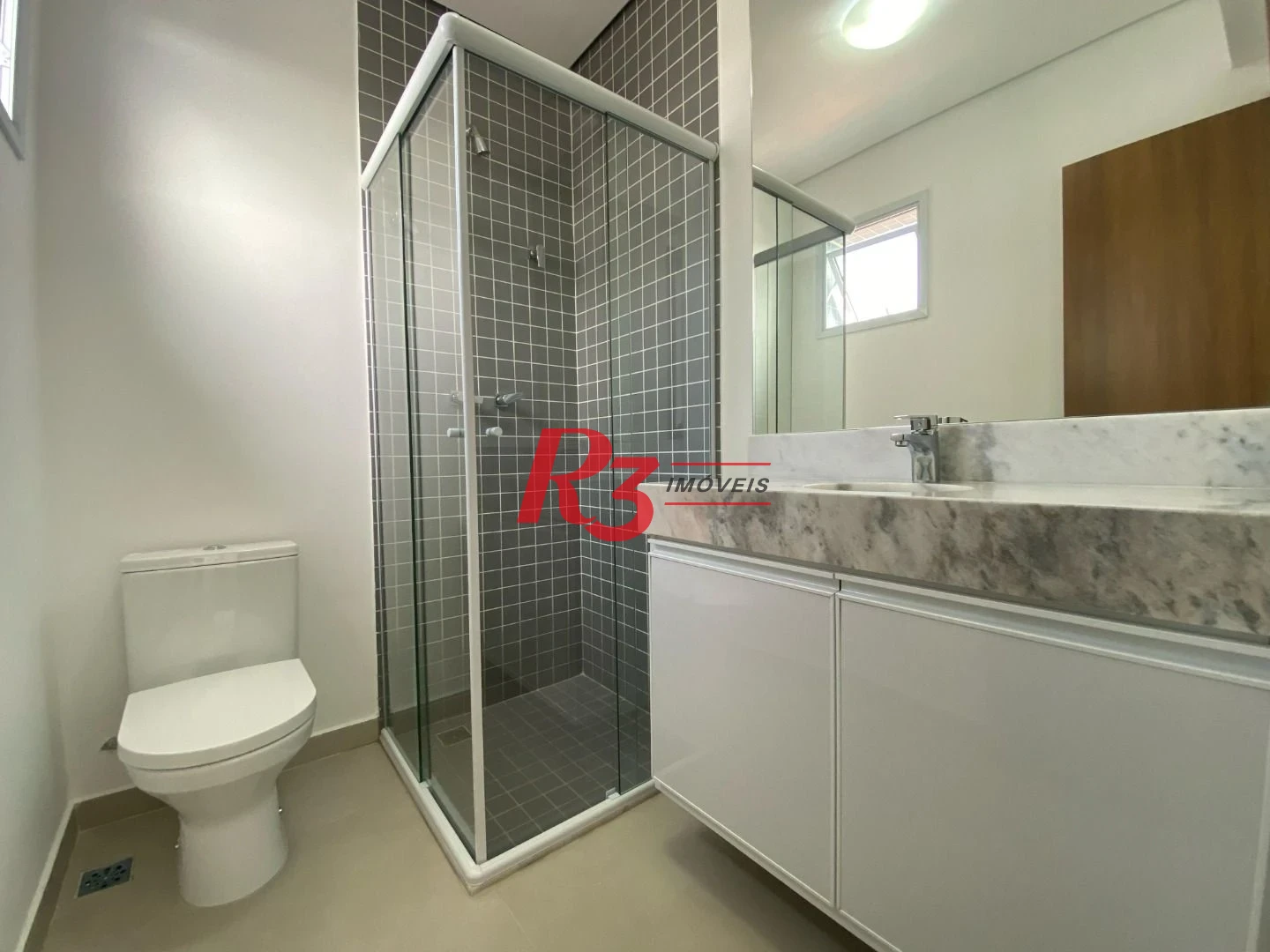 Apartamento para alugar, 60 m² por R$ 6.020,00/mês - Boqueirão - Santos/SP