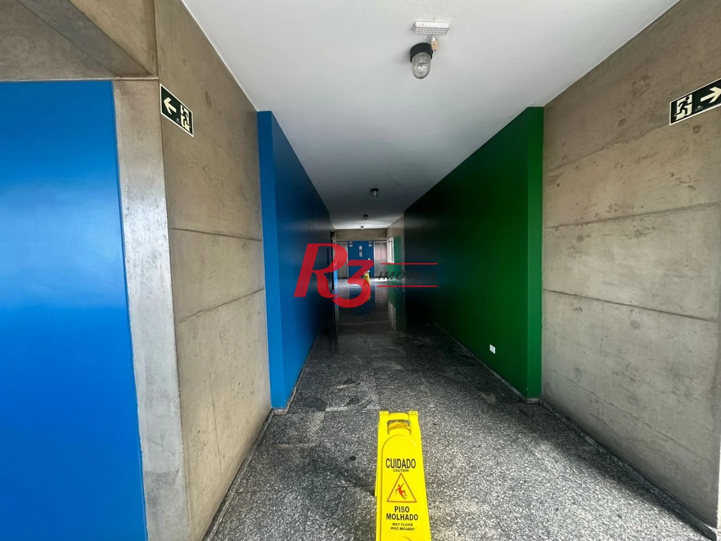 Sala para alugar, 110 m² por R$ 3.000,00/mês - Centro - Santos/SP