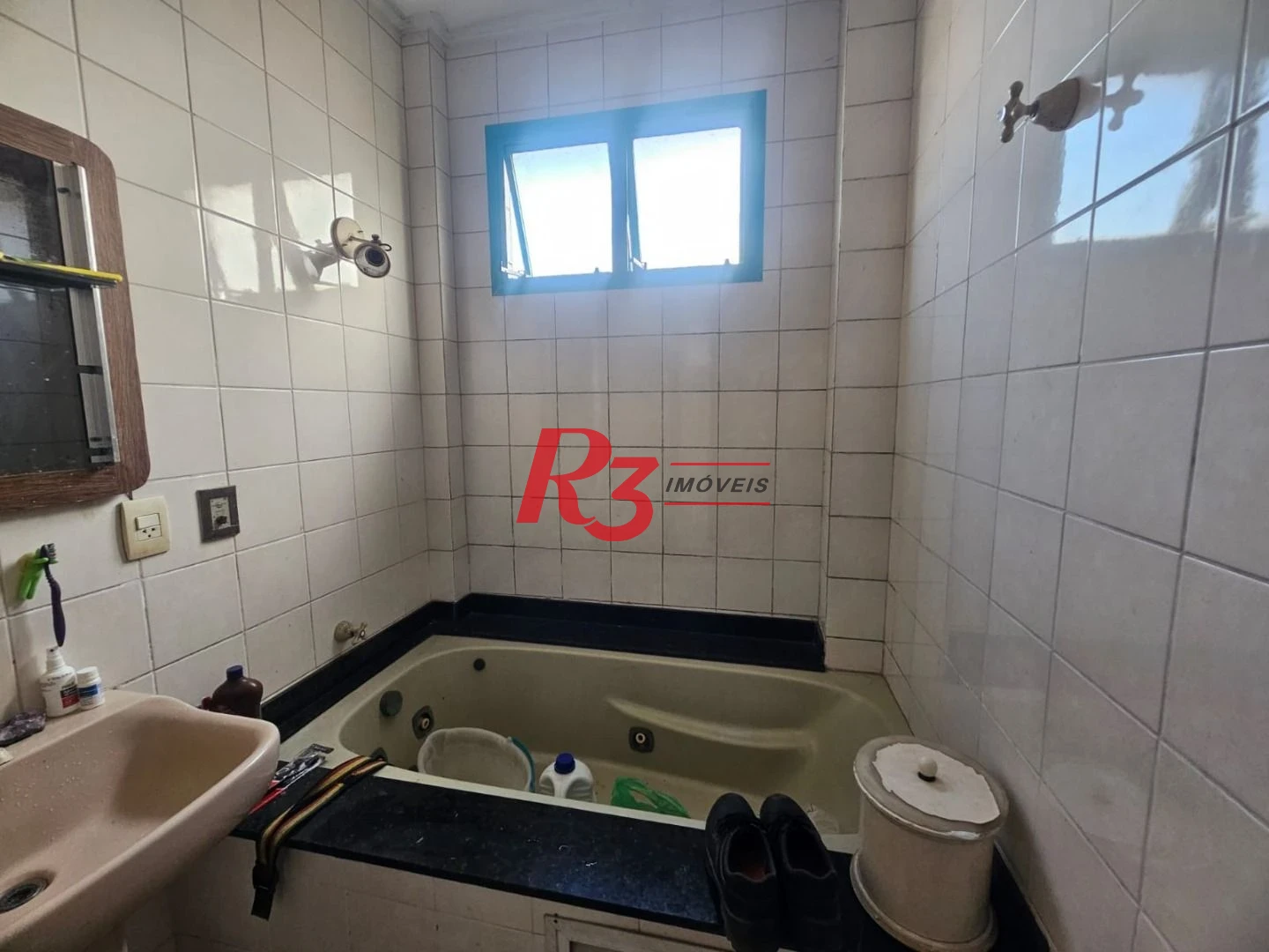 Cobertura á venda para Reforma Oportunidade  4 Quartos e 4 Suítes Piscina Privativa,