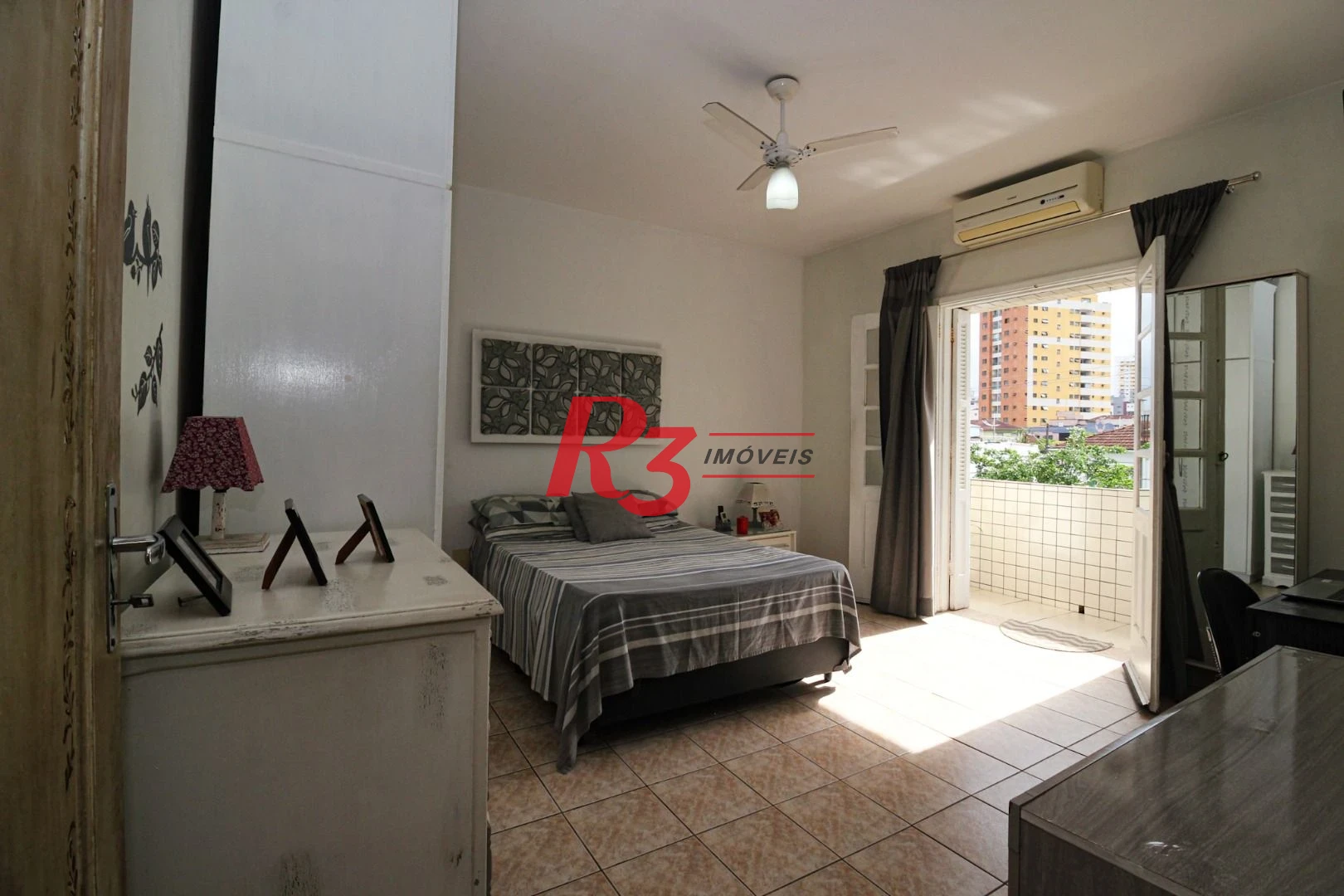 Apartamento com 2 dormitórios à venda, 98 m² por R$ 420.000,00 - Vila Matias - Santos/SP