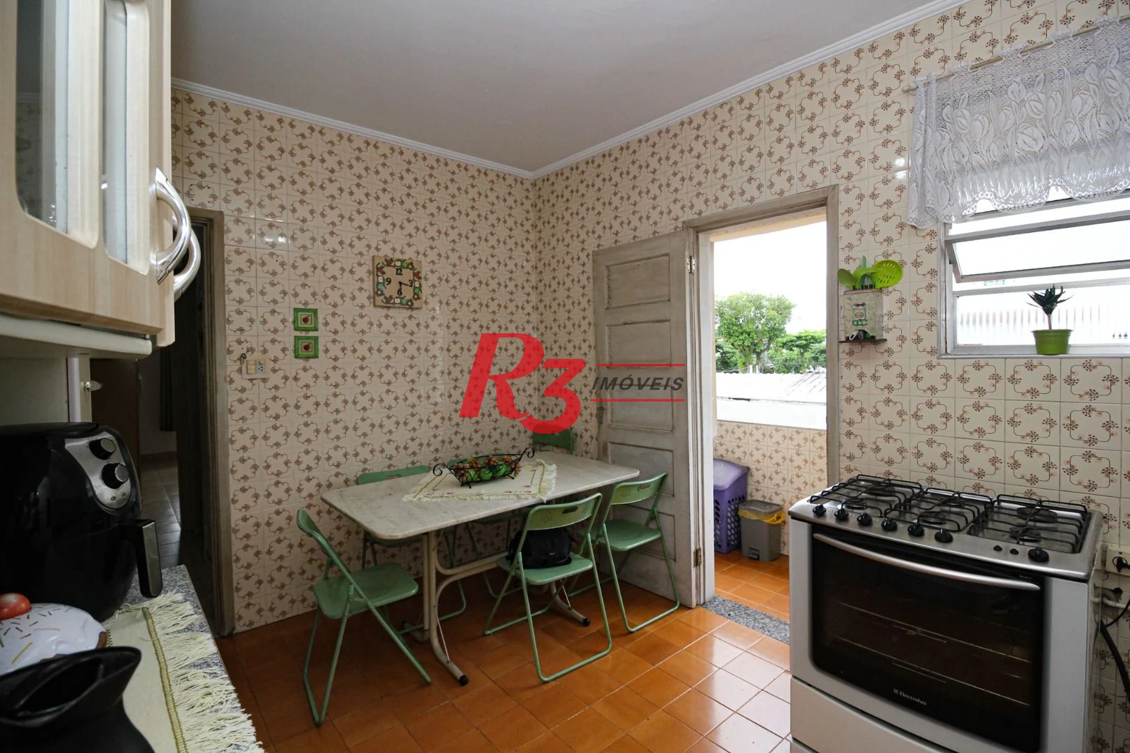 Apartamento com 2 dormitórios à venda, 98 m² por R$ 420.000,00 - Vila Matias - Santos/SP