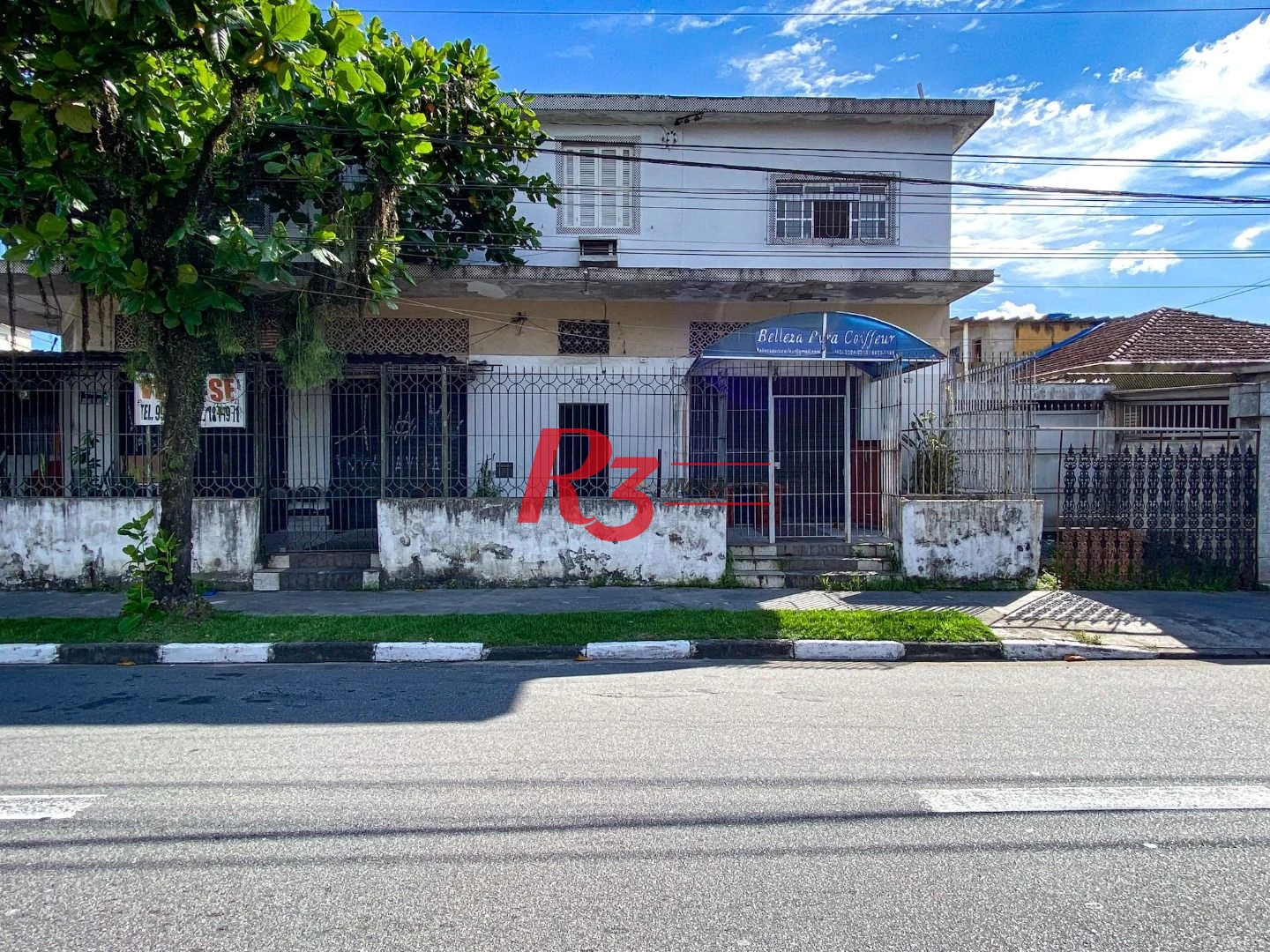 Casa sobreposta alta, à venda, 150 m², Santos SP