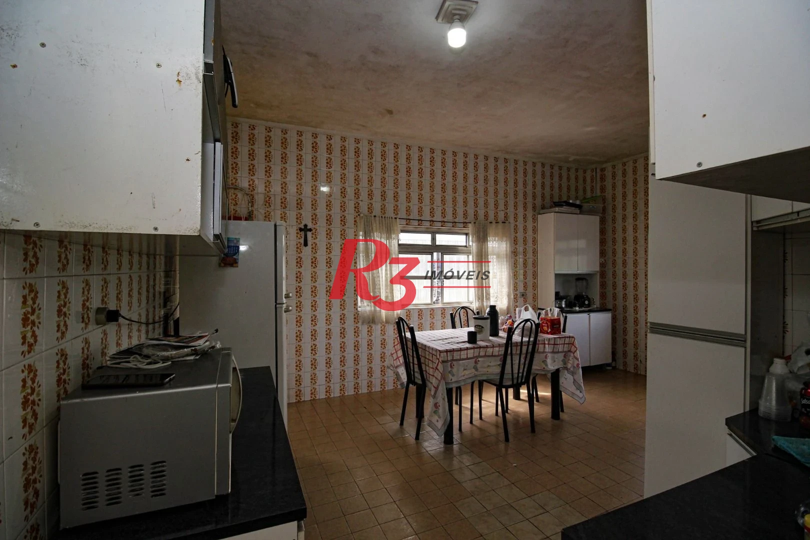 Casa sobreposta alta, à venda, 150 m², Santos SP