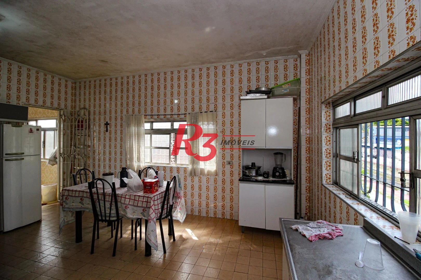 Casa sobreposta alta, à venda, 150 m², Santos SP