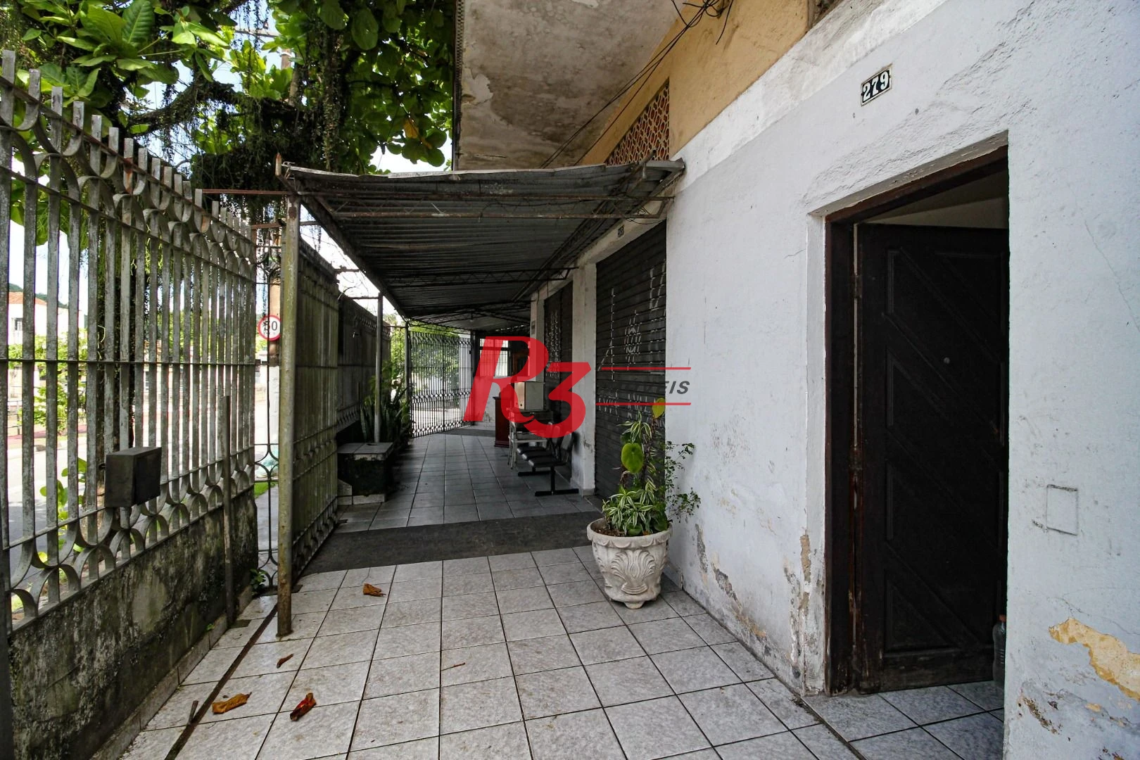 Casa sobreposta alta, à venda, 150 m², Santos SP