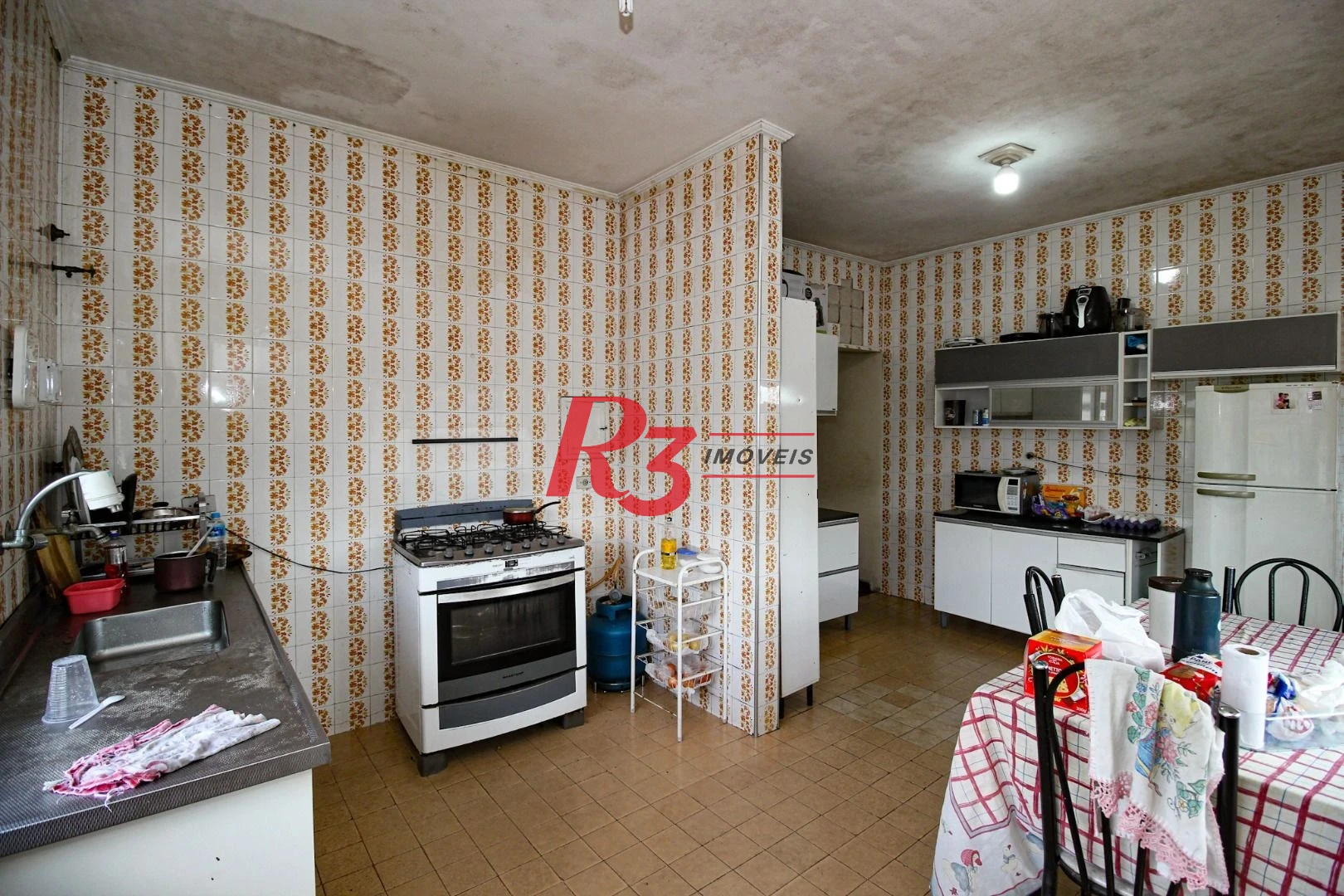 Casa sobreposta alta, à venda, 150 m², Santos SP