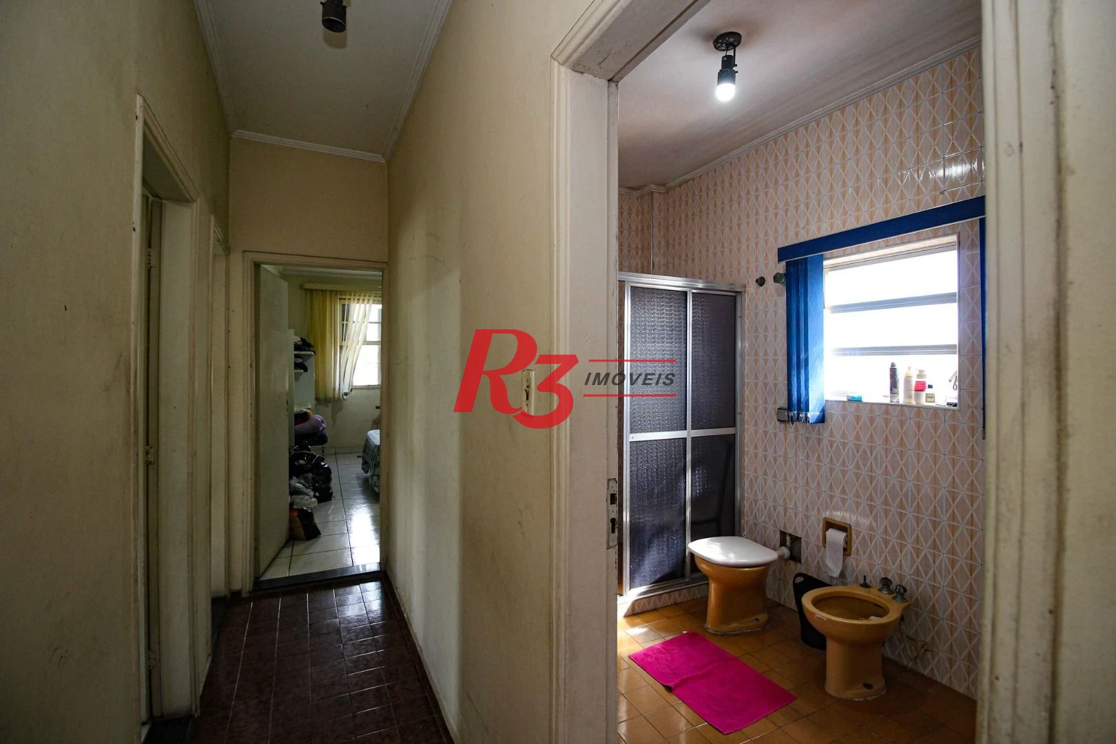 Casa sobreposta alta, à venda, 150 m², Santos SP