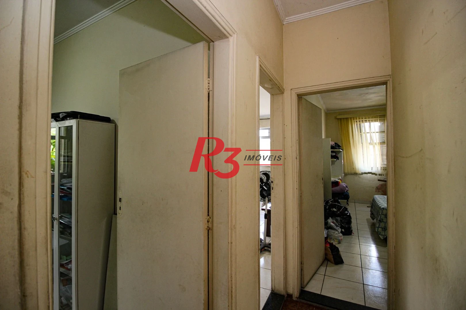 Casa sobreposta alta, à venda, 150 m², Santos SP
