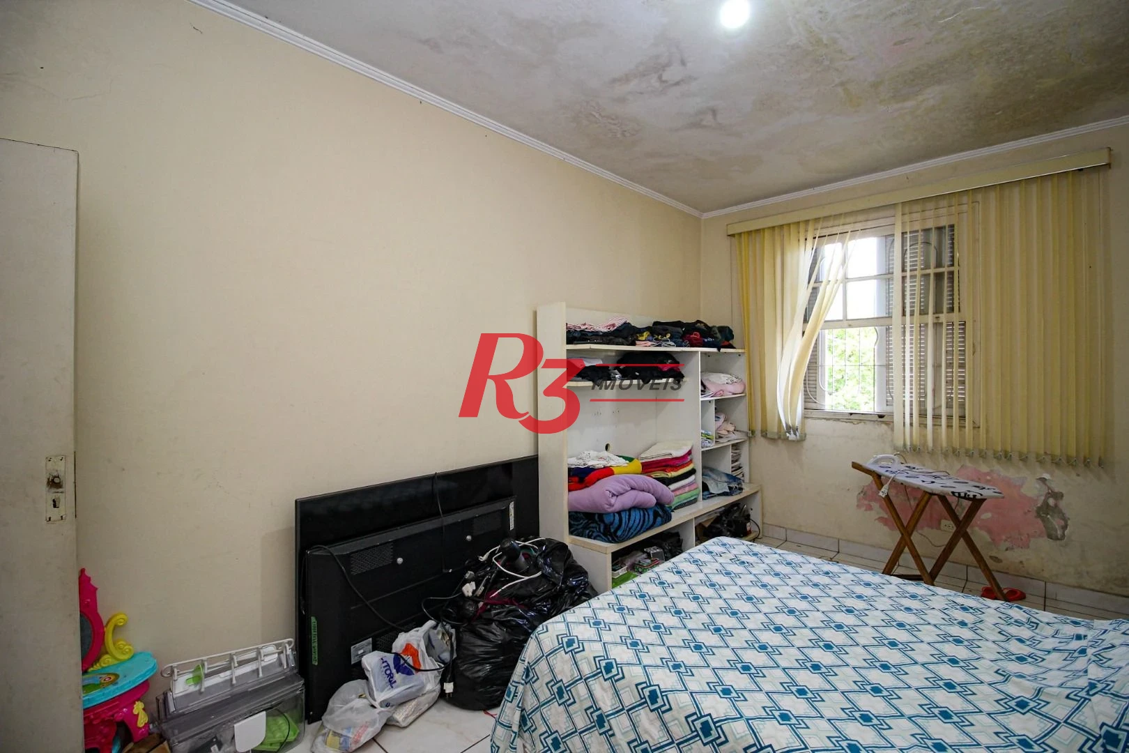 Casa sobreposta alta, à venda, 150 m², Santos SP