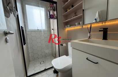 Apartamento com 2 dormitórios à venda, 45 m² por R$ 300.000,00 - Castelo - Santos/SP