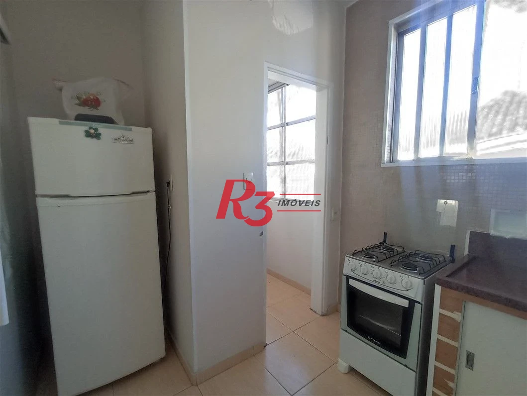 Apartamento com 2 dormitórios à venda, 66 m² por R$ 400.000,00 - Embaré - Santos/SP