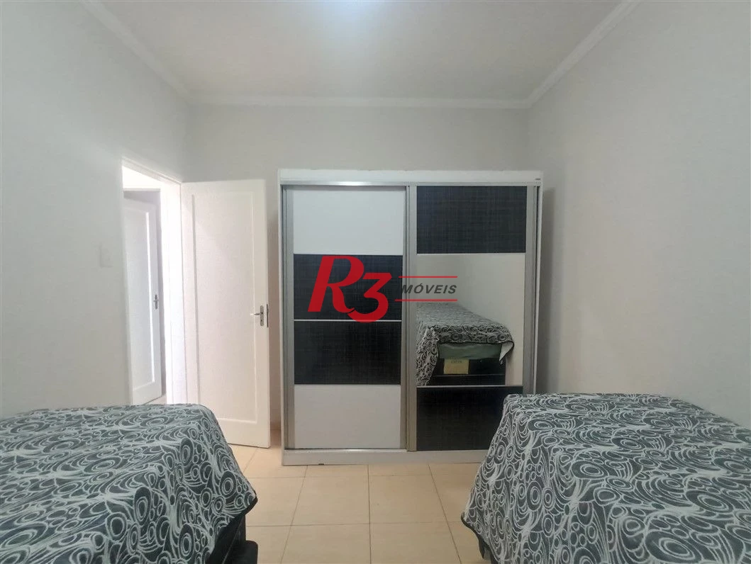 Apartamento com 2 dormitórios à venda, 66 m² por R$ 400.000,00 - Embaré - Santos/SP