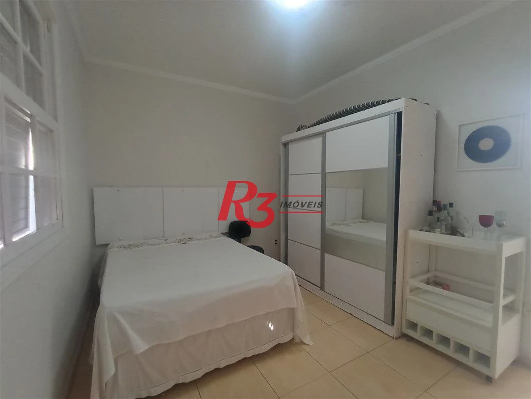 Apartamento com 2 dormitórios à venda, 66 m² por R$ 400.000,00 - Embaré - Santos/SP