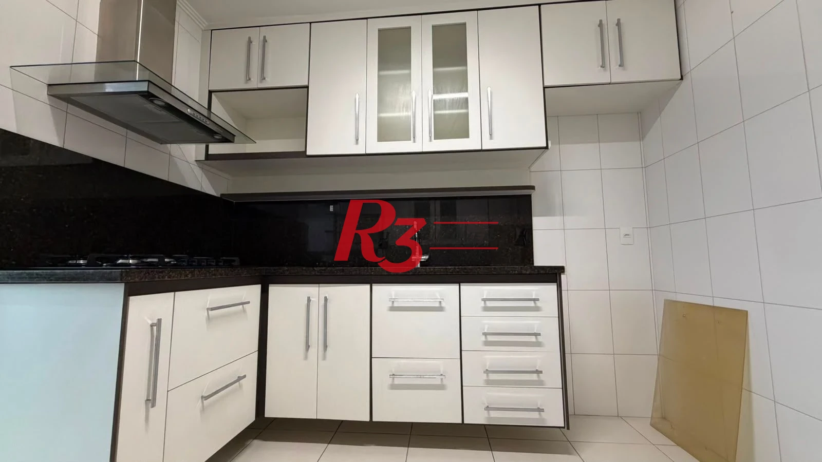 Apartamento com 2 dormitórios para alugar, 87 m² por R$ 5.600,00/mês - Campo Grande - Santos/SP